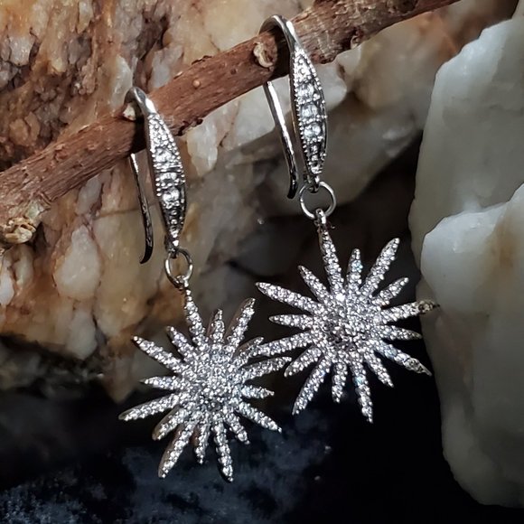 Earrings Platinum Diamond Cut Crystals - Picture 1 of 5